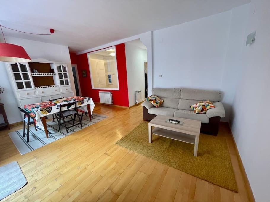 Acogedor Apartamento En Zaragoza Buitenkant foto