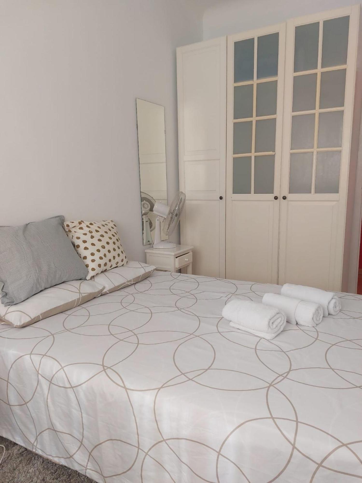 Acogedor Apartamento En Zaragoza Buitenkant foto